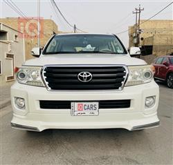 تۆیۆتا لاند کروزەر